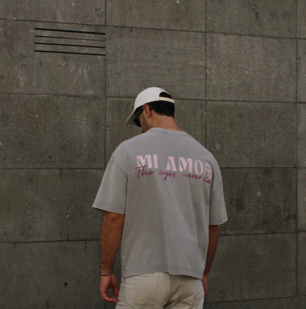 Camiseta MI AMOR the eyes never lie